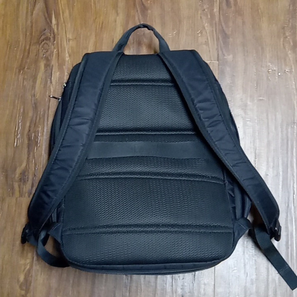 Targus Backpack - image 3